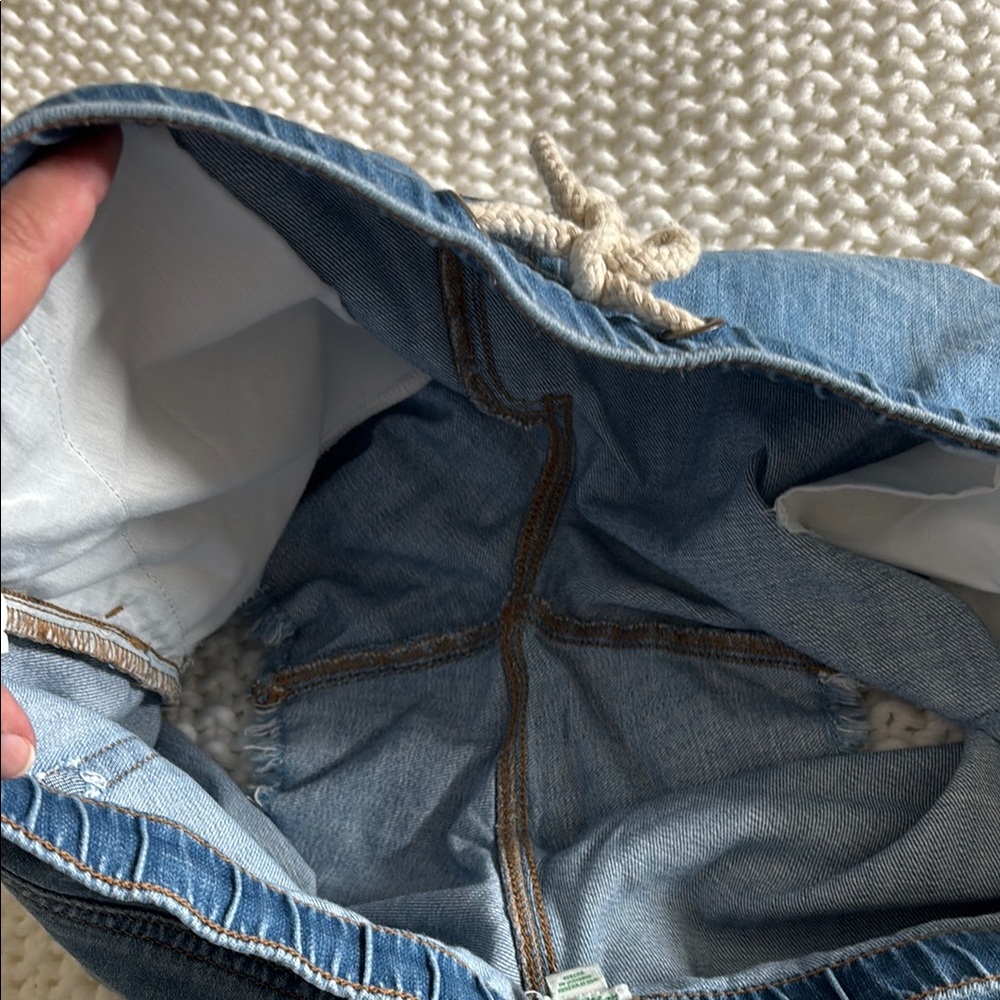 Aerie Denim Women's Shorts NWOT - Picture 9 of 10